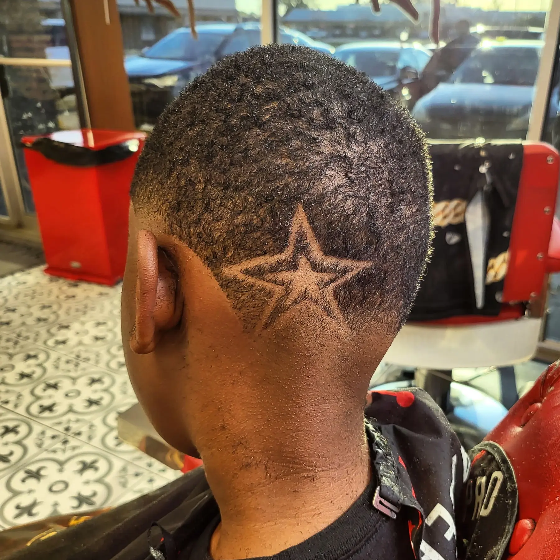True Skills client with a tapered neckline and a bold star design at the back